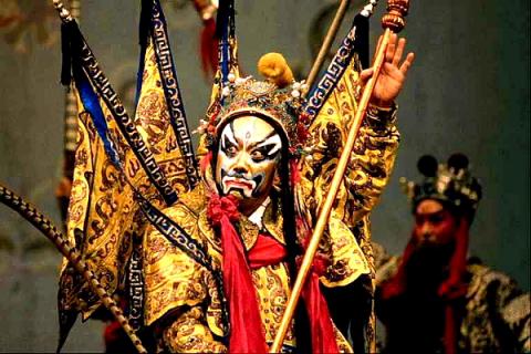 Presenta Orlando Santacruz el III Festival Cultural de Otoño imagen 1