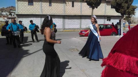 Feria Santa Apolonia Teacalco 2019 arrancó con un colorido desfile imagen 3
