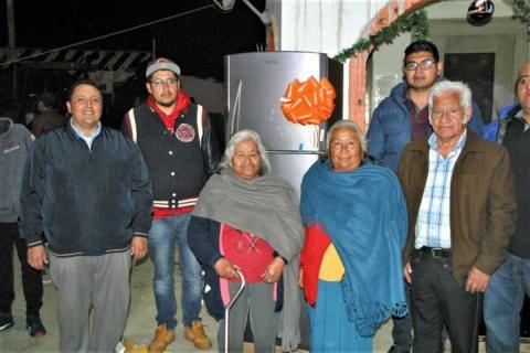 Alcalde premia a los contribuyentes cumplidos con una rifa de electrodomésticos imagen 4