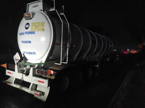 La SSC recupera en Xaloztoc tractocamión con reporte de robo