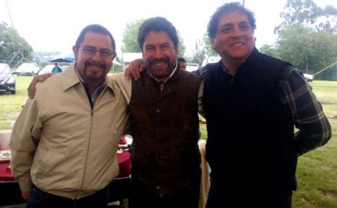 Se reúne la clase política en paellas de Apetatitlán imagen 9