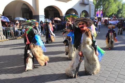Xicohtzinco presente en el Desfile de Carnaval de Tlaxcala imagen 2