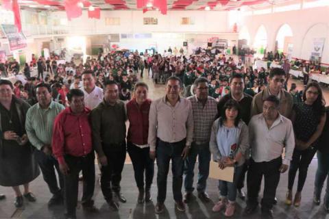 Alcalde impulsa en los jóvenes la 3er Feria de Servicios con 34 instituciones imagen 1