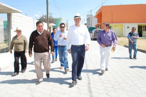 El alcalde de Apizaco refrenda su compromiso con habitantes de Huiloac imagen 1