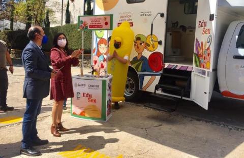Buscan prevenir embarazos e infecciones sexuales entre estudiantes