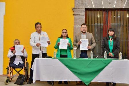 Dan en comodato Pabellón Artesanal a creadores de Huamantla