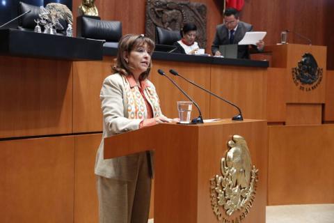 La Sen. Lorena Cuéllar Cisneros, del Grupo Parlamentario del Partido de la Revolución Democrática, presenta proyecto de decreto por el que se adiciona el artículo 52 a la Ley de Coordinación Fiscal. La Sen. Lorena Cuéllar Cisneros, del Grupo Parlamentario del Partido de la Revolución Democrática, presenta proyecto de decreto por el que se adiciona el artículo 52 a la Ley de Coordinación Fiscal.