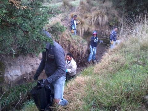 Autoridades y pobladores de Tocatlán se unen por un municipio más sano imagen 2