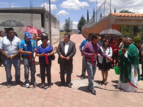 Inaugura Carlos Luna Vázquez obra pública en Amaxac imagen 3