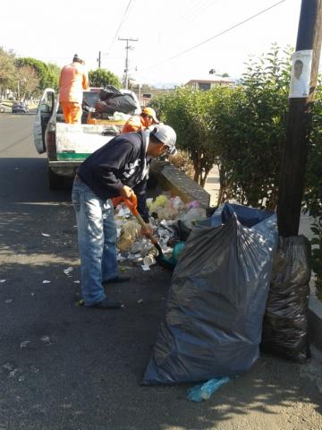 Llama ayuntamiento capitalino a no contaminar la ciudad con basura en las calles imagen 2