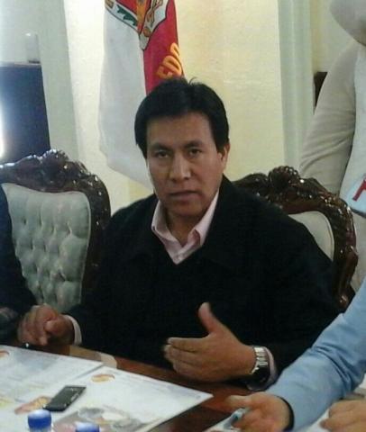 Presume AMR certificación de la policía de Chiautempan