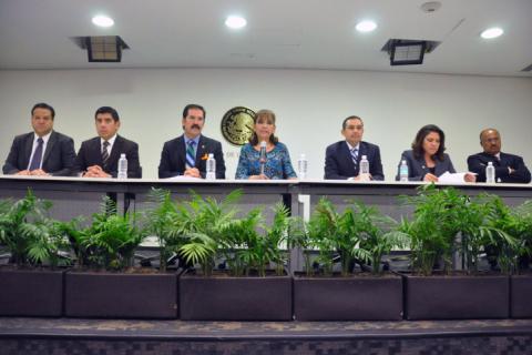 Mañana en comisiones inicia discusión del dictamen del CONEVAL: Senadora Cúellar Cisneros imagen 2