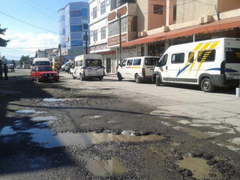 Paseantes foráneos criticaron deterioro de las vialidades imagen 2