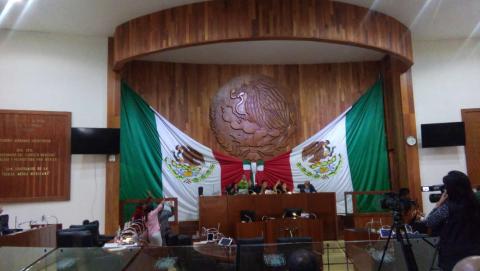 Deponen a AGH como presidente del Comité de Administración imagen 2