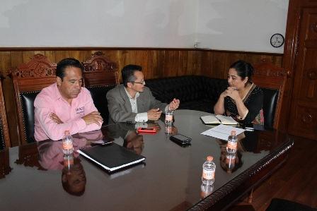 Denuncian amenazas periodistas tlaxcaltecas ante SEGOB y CEDH