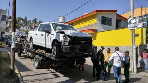 Influyente funcionaria del ISSSTE destroza un vocho imagen 5