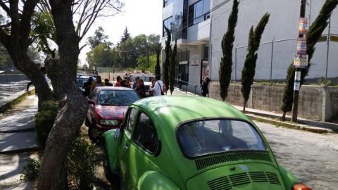 Influyente funcionaria del ISSSTE destroza un vocho imagen 4