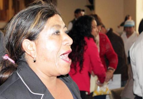 A “huevo” irrumpe Siete de mayo al Congreso local imagen 1