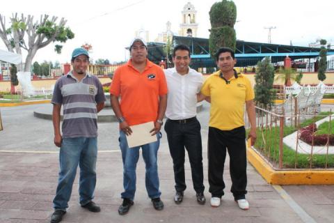 Continua diputado aliancista con la entrega de apoyos en su distrito imagen 1