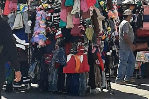 Comercio establecido de Apizaco vulnerable ante el exceso de ambulantes