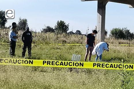 Hallan el cuerpo de un masculino encobijado en Tenancingo