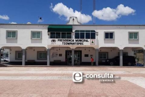 Por coscolino se infecta de Covid-19 director de obras de Tzompantepec