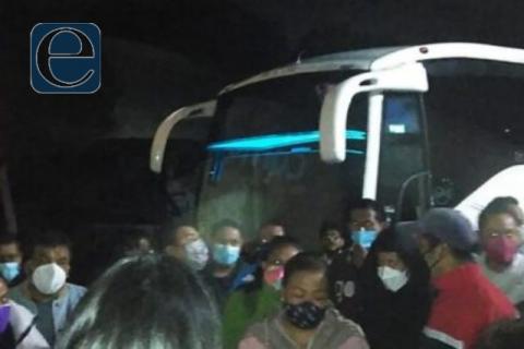 Maestros exigen medias anti Covid-19 en autobuses
