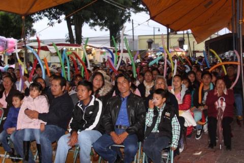 Inauguran autoridades estatales y municipales Feria de Ixtenco 2018 imagen 5
