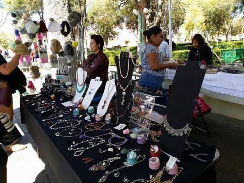Inicia Expo-venta del Buen fin en el Zócalo de Tlaxcala imagen 1