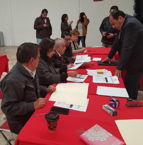 Alfredo Ramírez pasa el examen y se enfila a la candidatura del PRI en el distrito VI imagen 2