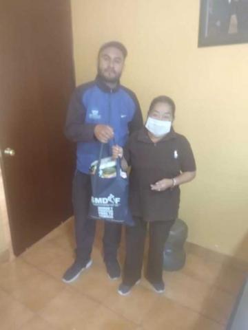 Smdif de Tepetitla de Lardizábal entrega despensas a familias imagen 10
