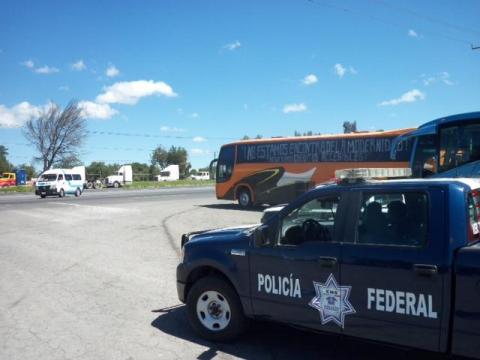 Gasolinazos obligan a transportistas a manifestarse en carreteras