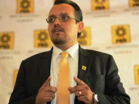 “Jinetearía” Manuel Cambrón prerrogativas del PRD
