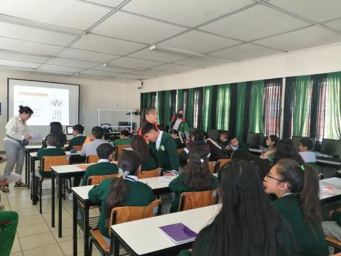 Brinda Ayuntamiento de Huamantla pláticas preventivas sobre violencia contra la mujer en instituciones educativas imagen 2