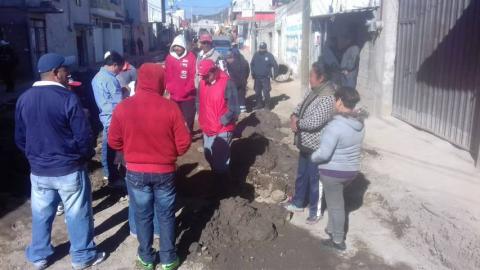 Vecinos molestos exigen a alcalde concluya obra en Nativitas imagen 1