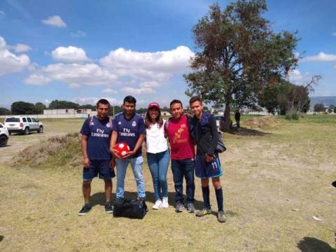 Con más deportivos evitamos que los jóvenes caigan en las drogas: María Félix imagen 1