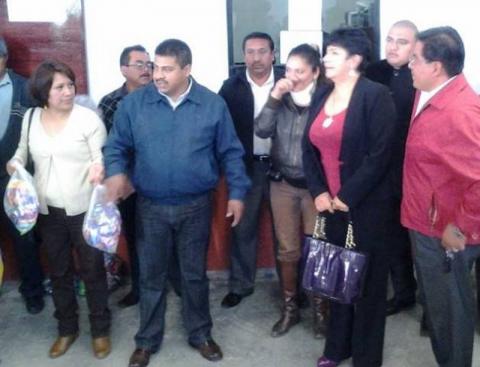 Llega ayuda de organismos nacionales e internacionales a niños de Tocatlán imagen 1