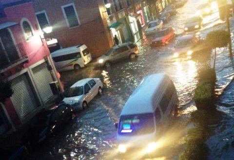Fuerte aguacero en la capital del Estado causó afectaciones menores imagen 2