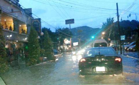 Fuerte aguacero en la capital del Estado causó afectaciones menores imagen 4