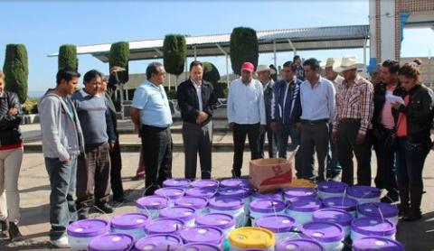 Apoya Cuauhtemoc Barranco a iglesias y capillas de Nativitas imagen 1
