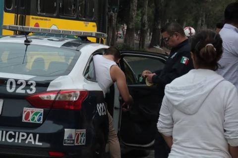 Muere joven al caer de un segundo piso por una riña imagen 2
