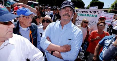 Fox pide evitar una catástrofe pidiendo la votación contra AMLO en el 2021