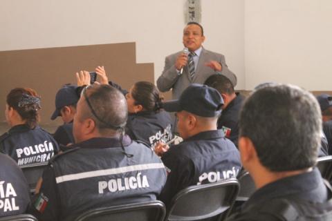 Policía de Apetatitlán se capacita en materia del Nuevo Sistema de Justicia Penal imagen 2