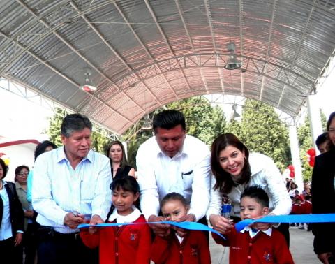 Inauguran obras de infraestructura educativa y urbana en Teolocholco imagen 1