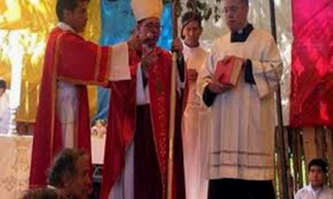 Defiende P. Rojas consagración de sacerdotes en Tequexquitla imagen 5