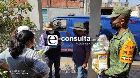 Gobierno municipal de Teolocholco entrega despensas a familias vulnerables imagen 8
