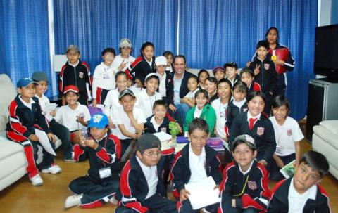 Recorren la presidencia de Apizaco, alumnos de la primaria “José Clemente Orozco” imagen 2