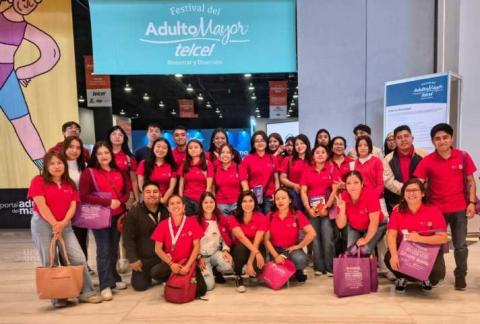 Estudiantes de Gerontología Social UATx refuerzan conocimiento y práctica en Festival del Adulto Mayor imagen 2