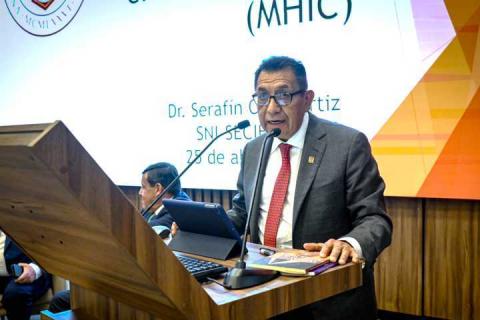 Presenta Rector modelo educativo de la UATx en la UCSM de Arequipa, Perú imagen 1