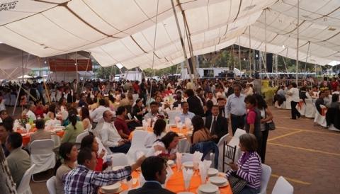 Prefieren irse de fiesta en el magisterio y dejan a sus compañeros sin cobrar